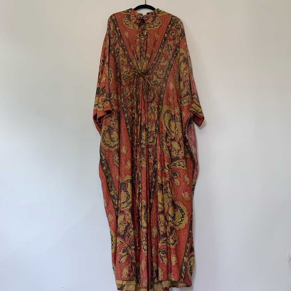 Two tone shimmer Vintage flowing gown with adjustable string in front